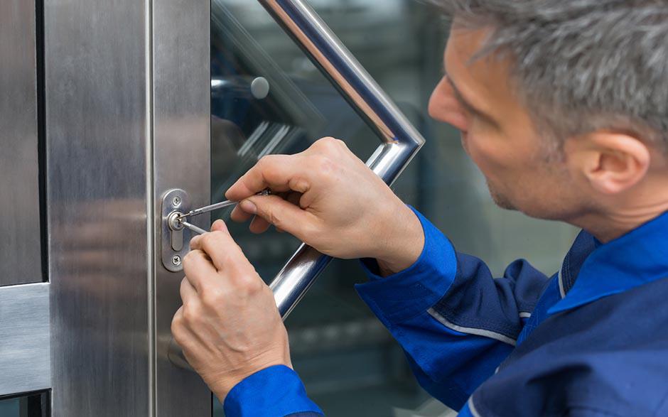 changer serrure porte blindée hlm Suresnes